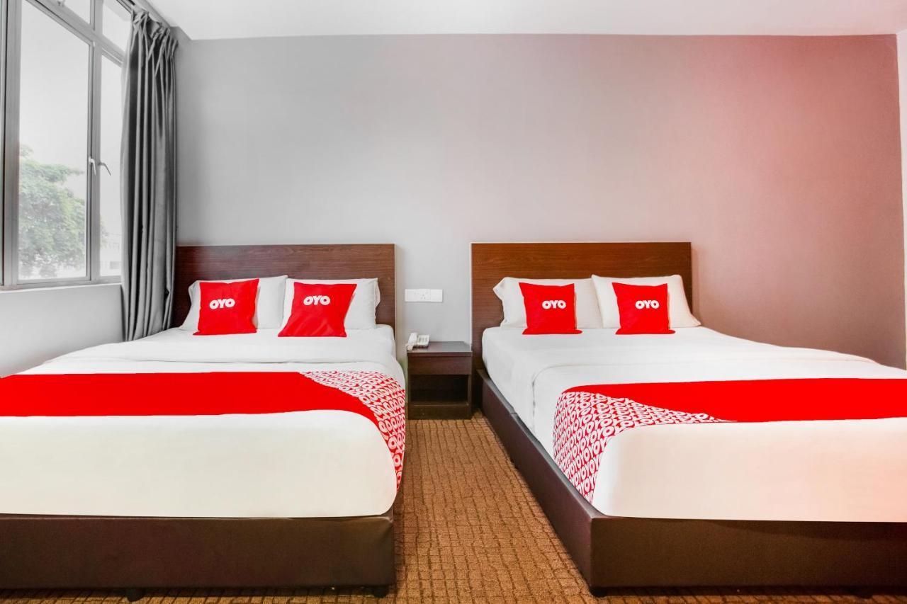 Oyo 89652 P Line Hotel Johor Bahru Exterior photo